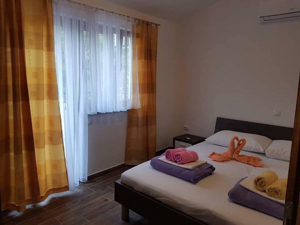 Appartamento Dada Starigrad Paklenica